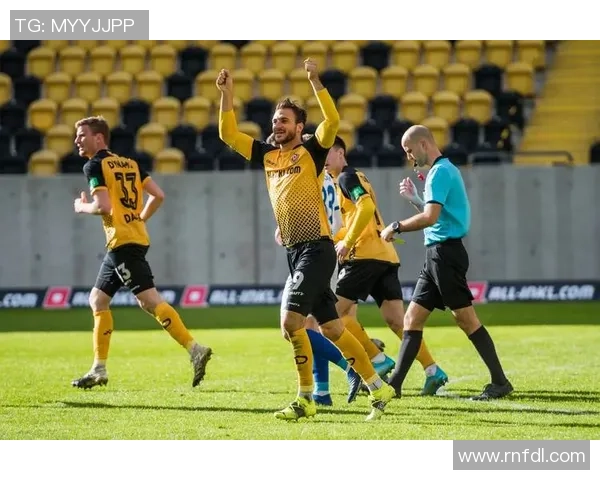 德乙汉堡对阵科隆精彩集锦回顾与分析