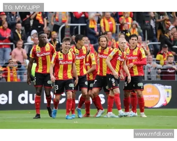 朗斯主场迎战蒙彼利展现实力争夺胜利的关键对决分析 朗斯主场迎战蒙彼利展现实力争夺胜利的关键对决分析